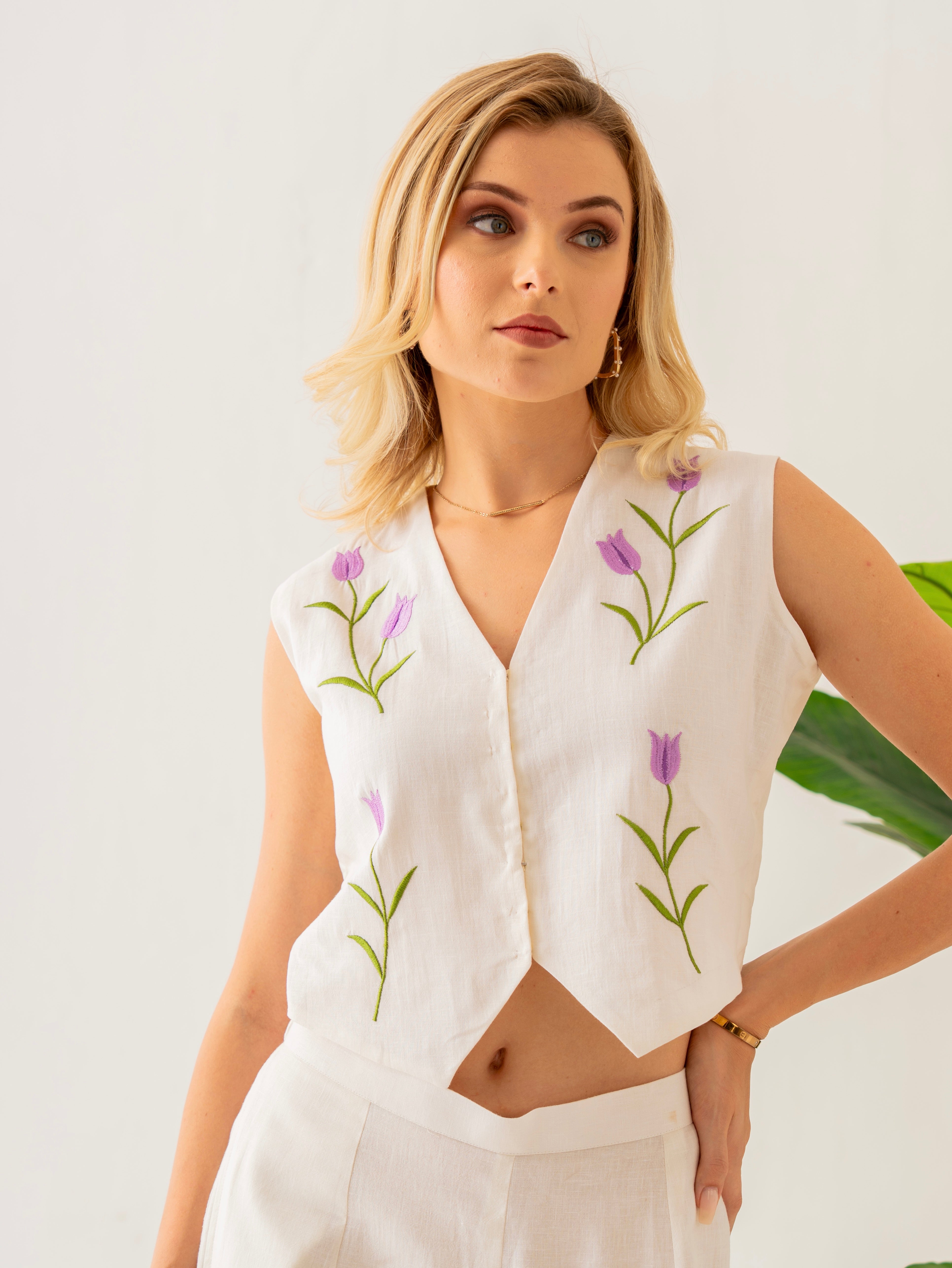 White Statement Piece