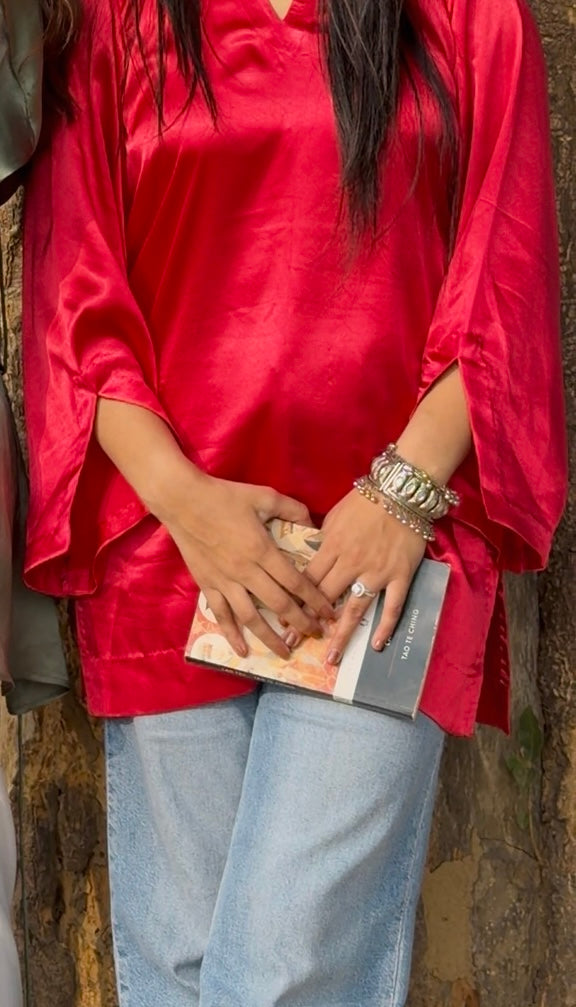 Red kurti