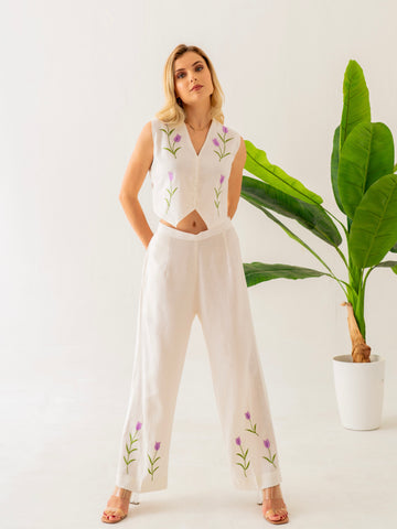 White Statement Piece