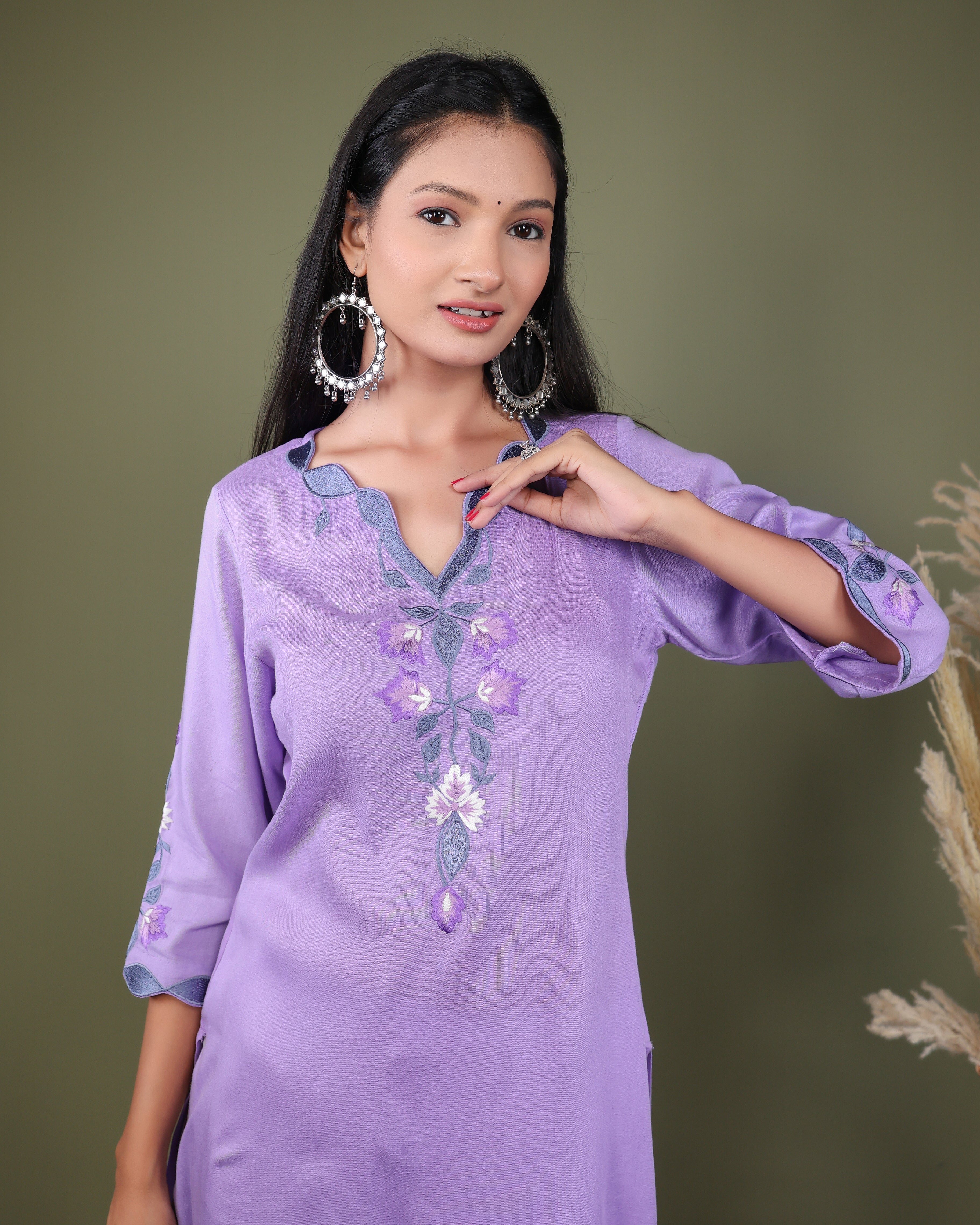 Lavender Grace Embroidered Kurta Set